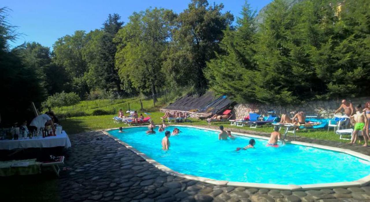 Hotel Panoramico Corfino Exteriér fotografie